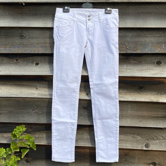 Buffalo white skinny jeans with rhinestones - Picture 2 of 8